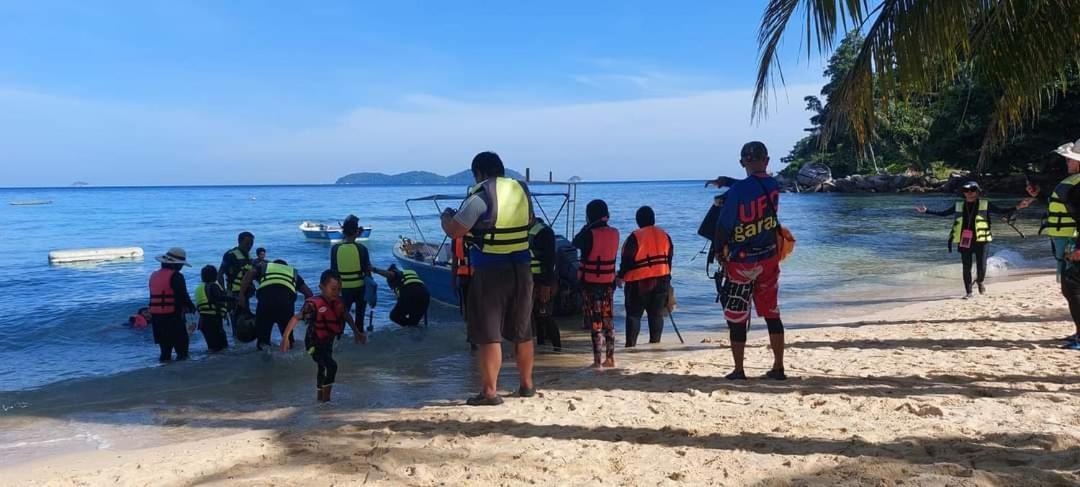 Inn Ella's Place Salang Tioman
