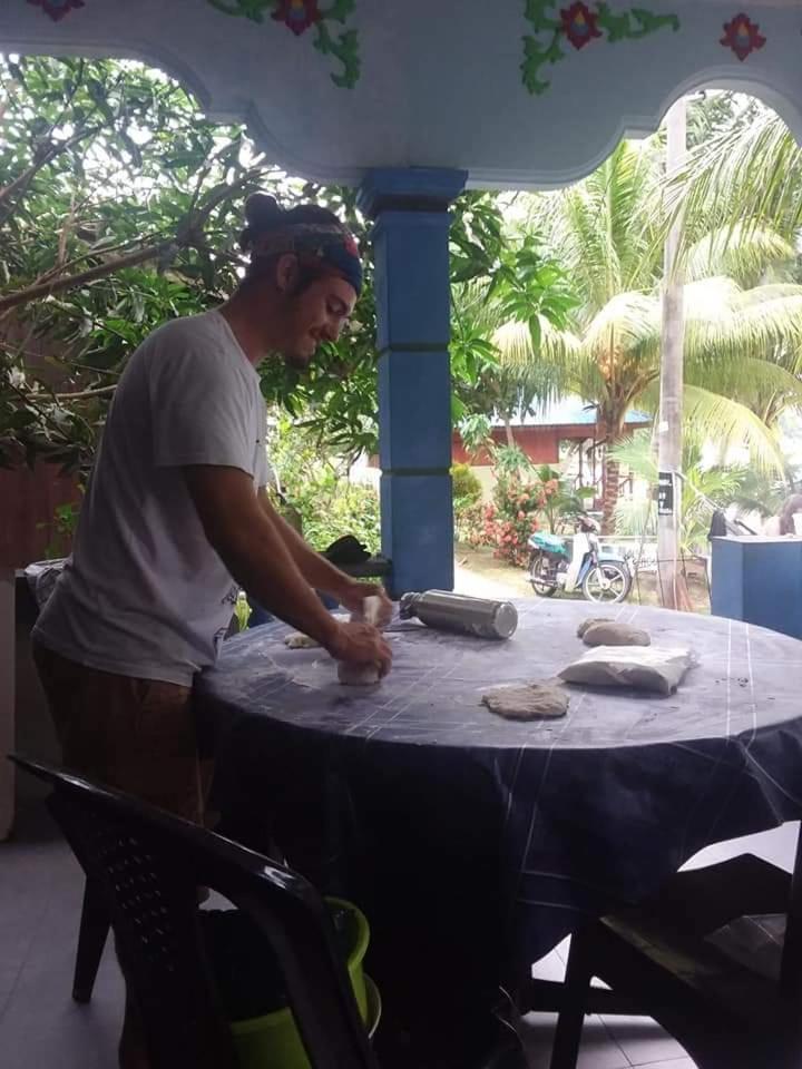 Inn Ella's Place Salang Tioman Kampong Ayer Batang