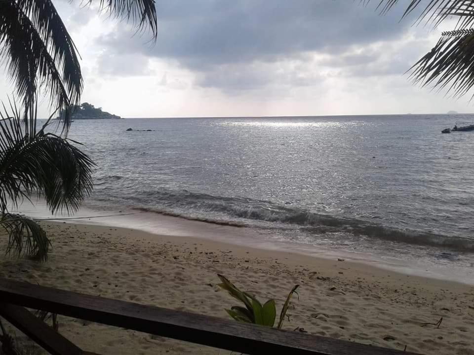 Inn Ella's Place Salang Tioman Kampong Ayer Batang