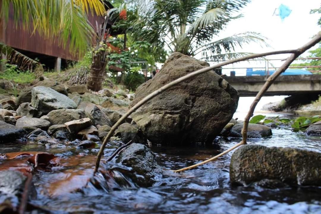 Ella's Place Salang Tioman